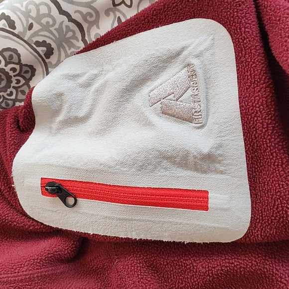 Eddie Bauer Women's Burgundy Zipper Front Fleece Jacket Size M First Ascent - Picture 7 of 8